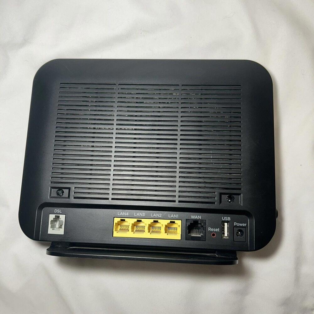 Motorola MD1600 VDSL2/ADSL2+ Modem AC1600 WiFi Gigabit Router-Box Only - Picture 2 of 4